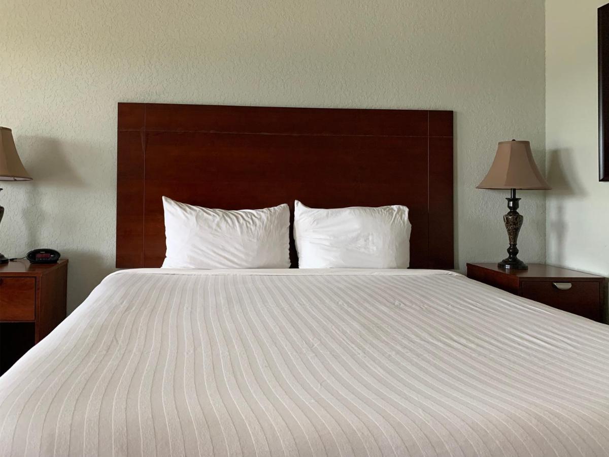 Oyo Hotel Pearsall I-35 West Exteriér fotografie