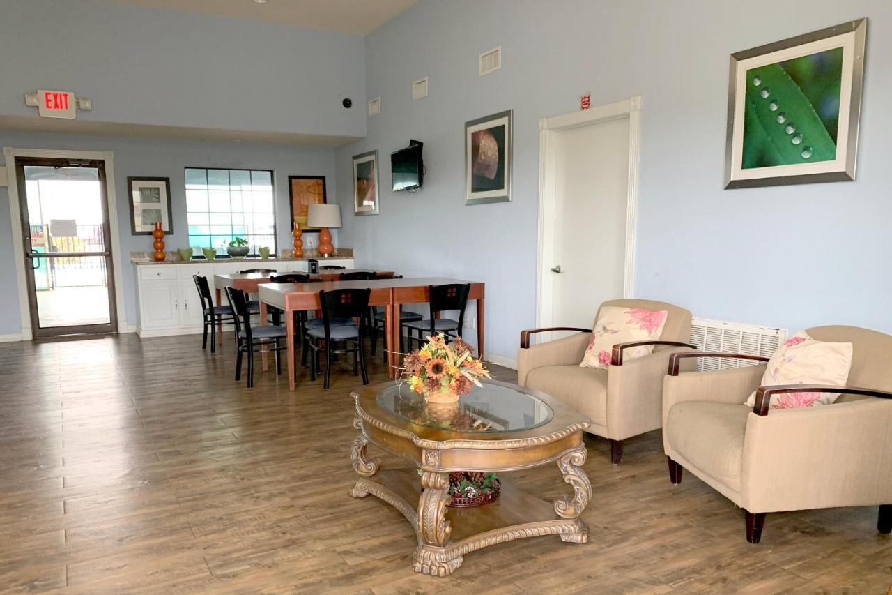 Oyo Hotel Pearsall I-35 West Exteriér fotografie