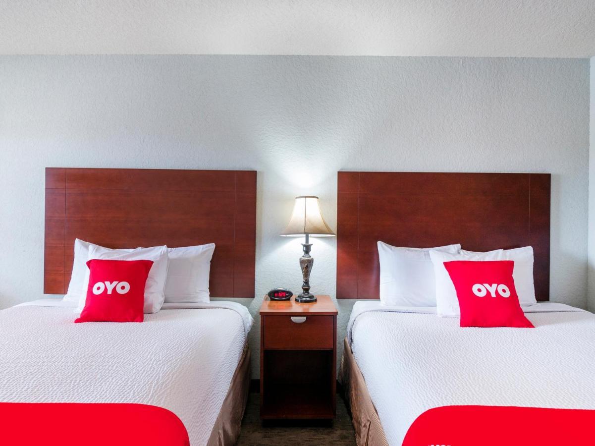 Oyo Hotel Pearsall I-35 West Exteriér fotografie
